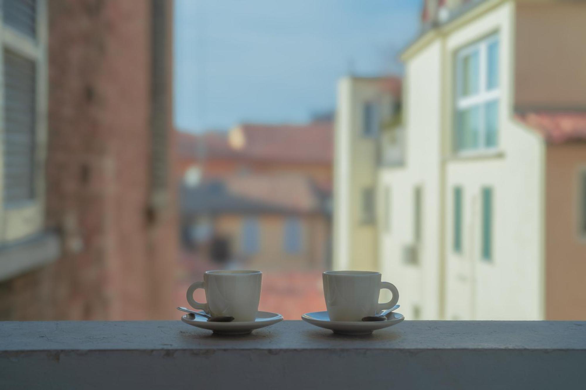 Suite In The Center Of Bologna Exterior foto