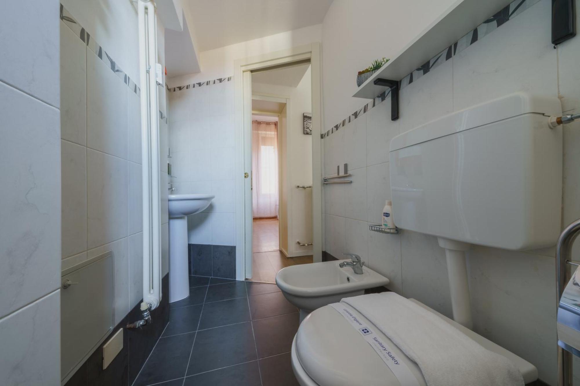 Suite In The Center Of Bologna Exterior foto
