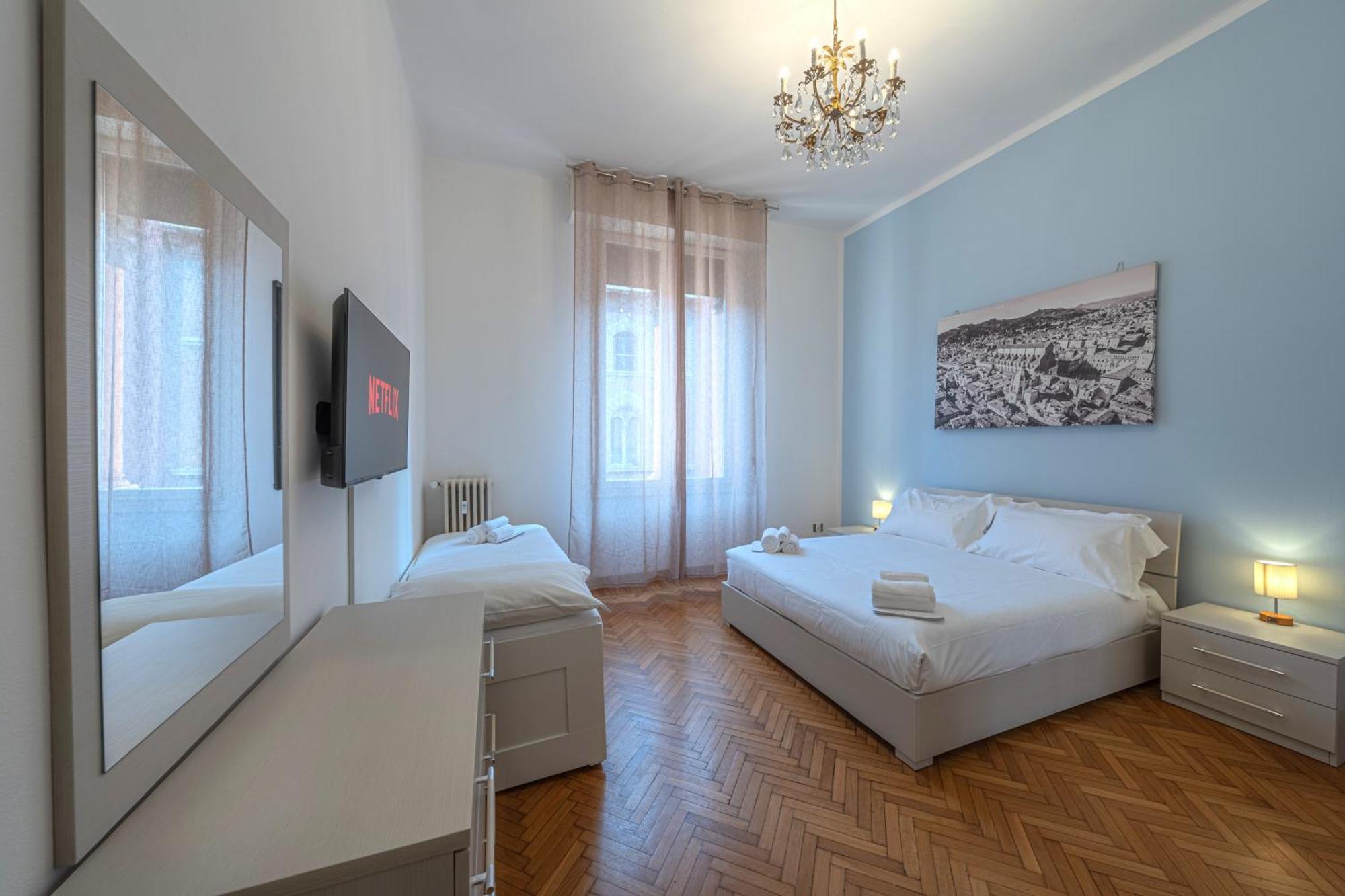 Suite In The Center Of Bologna Exterior foto
